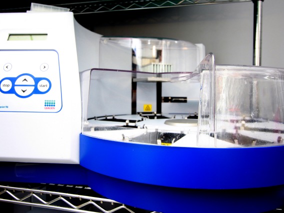 Automated DNA Extraction Robot