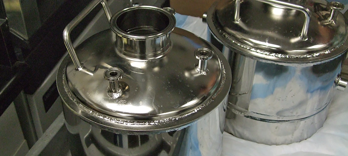 Custom dewar